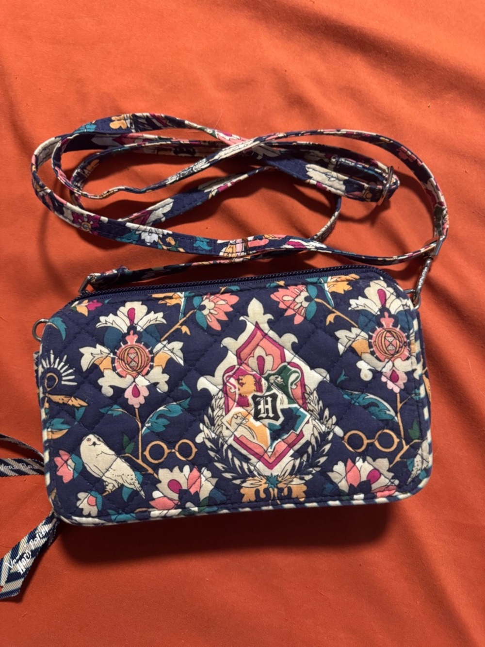 Vera Bradley Harry Potter Home to Hogwarts Crossbody bag
